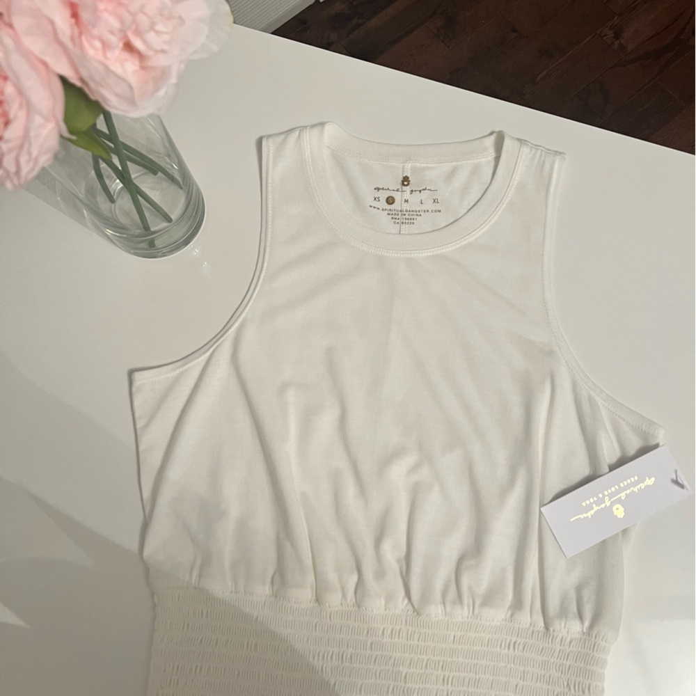 NWT Spiritual Gangster beautiful Tank top size small